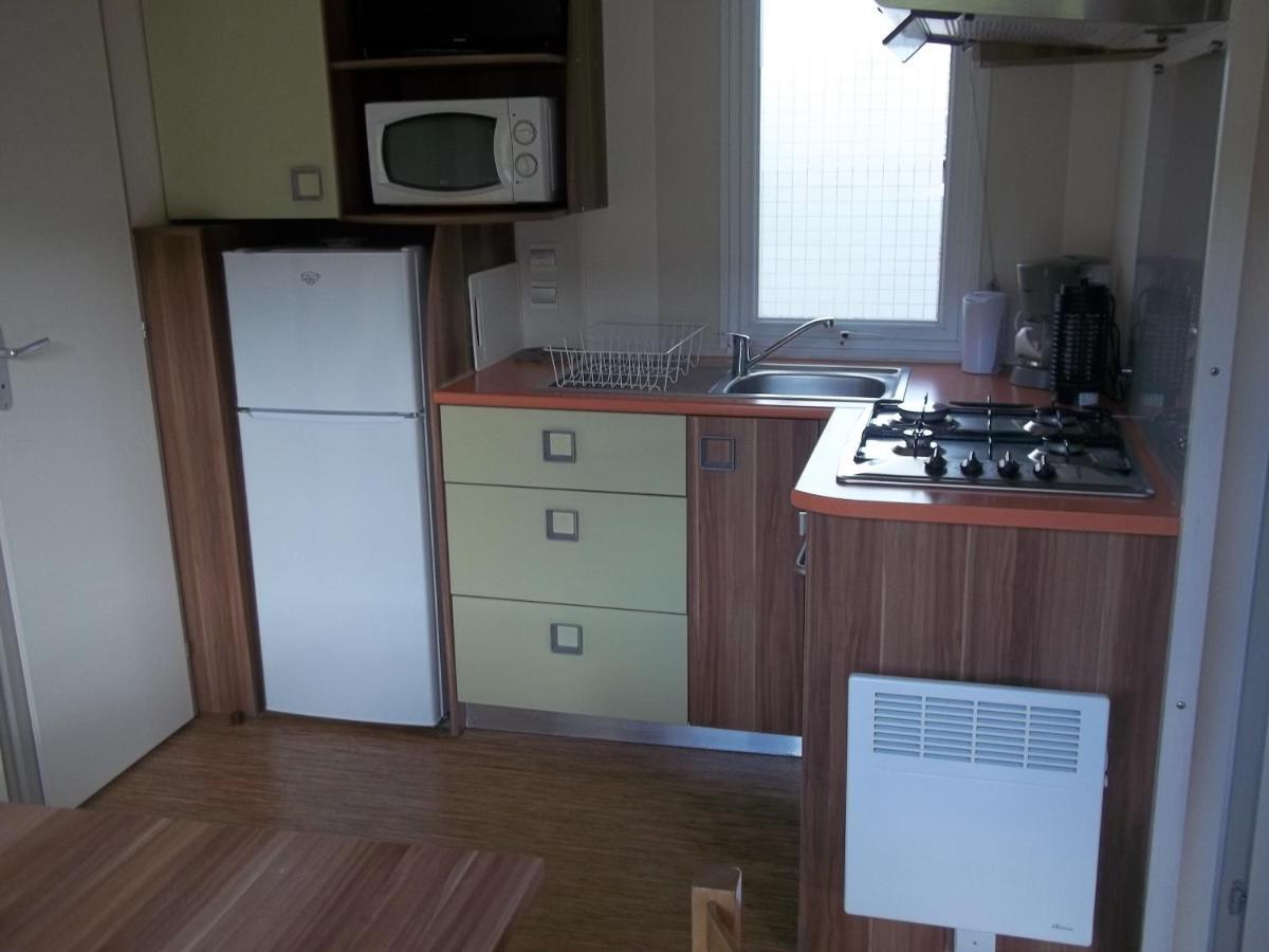 Lesseux Camping Aire Du Gros Pre מראה חיצוני תמונה