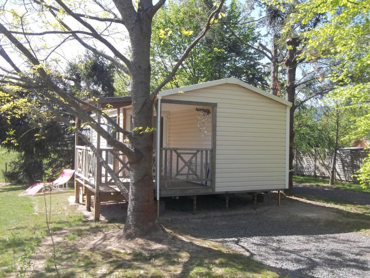 Lesseux Camping Aire Du Gros Pre מראה חיצוני תמונה