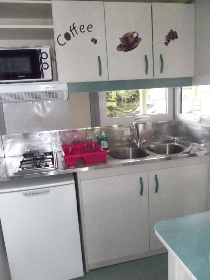 Lesseux Camping Aire Du Gros Pre מראה חיצוני תמונה